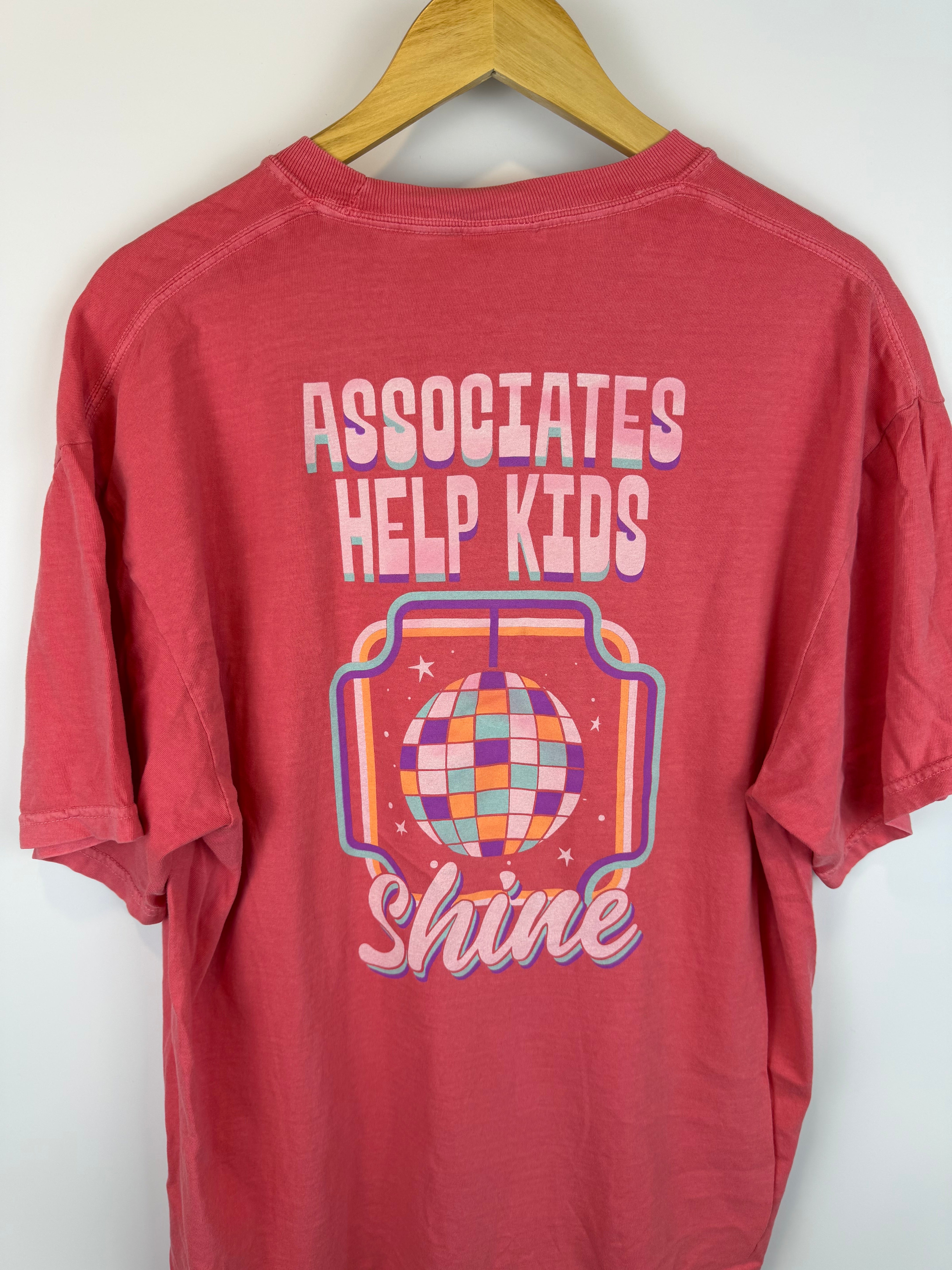 Associates Help Kids Shine- XL